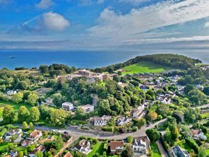 Photo 29- click for photo gallery